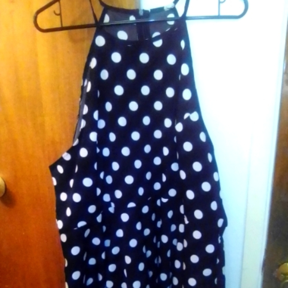 Polka dot sleeveless peplum top size 2X